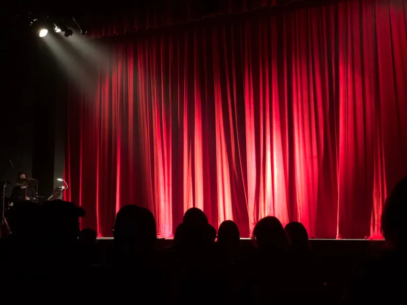 After the Applause Dies: The Strange Emptiness Magicians Feel When Everything Goes Right